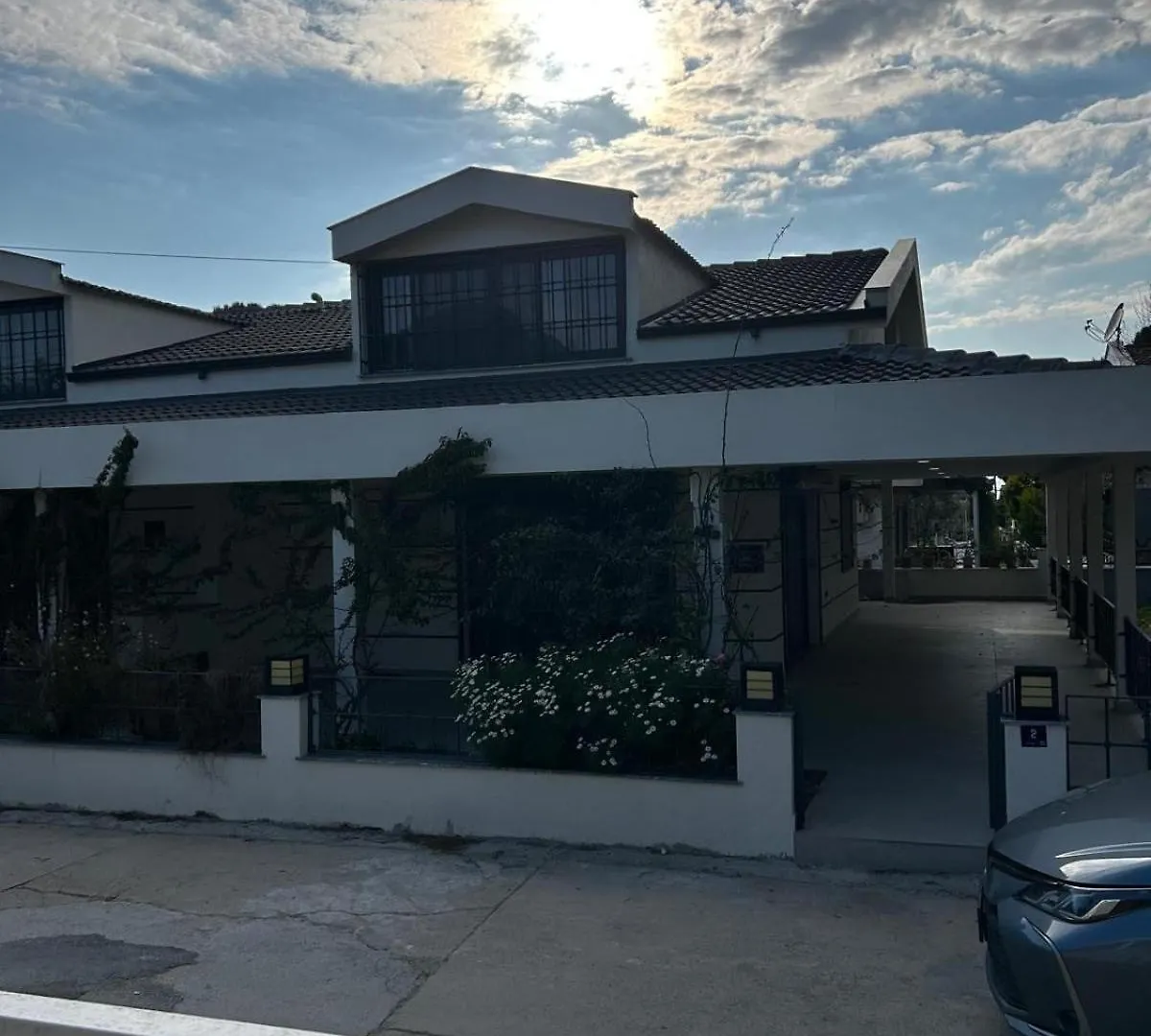 A New Beach House On Aegean Cost Kusadasi